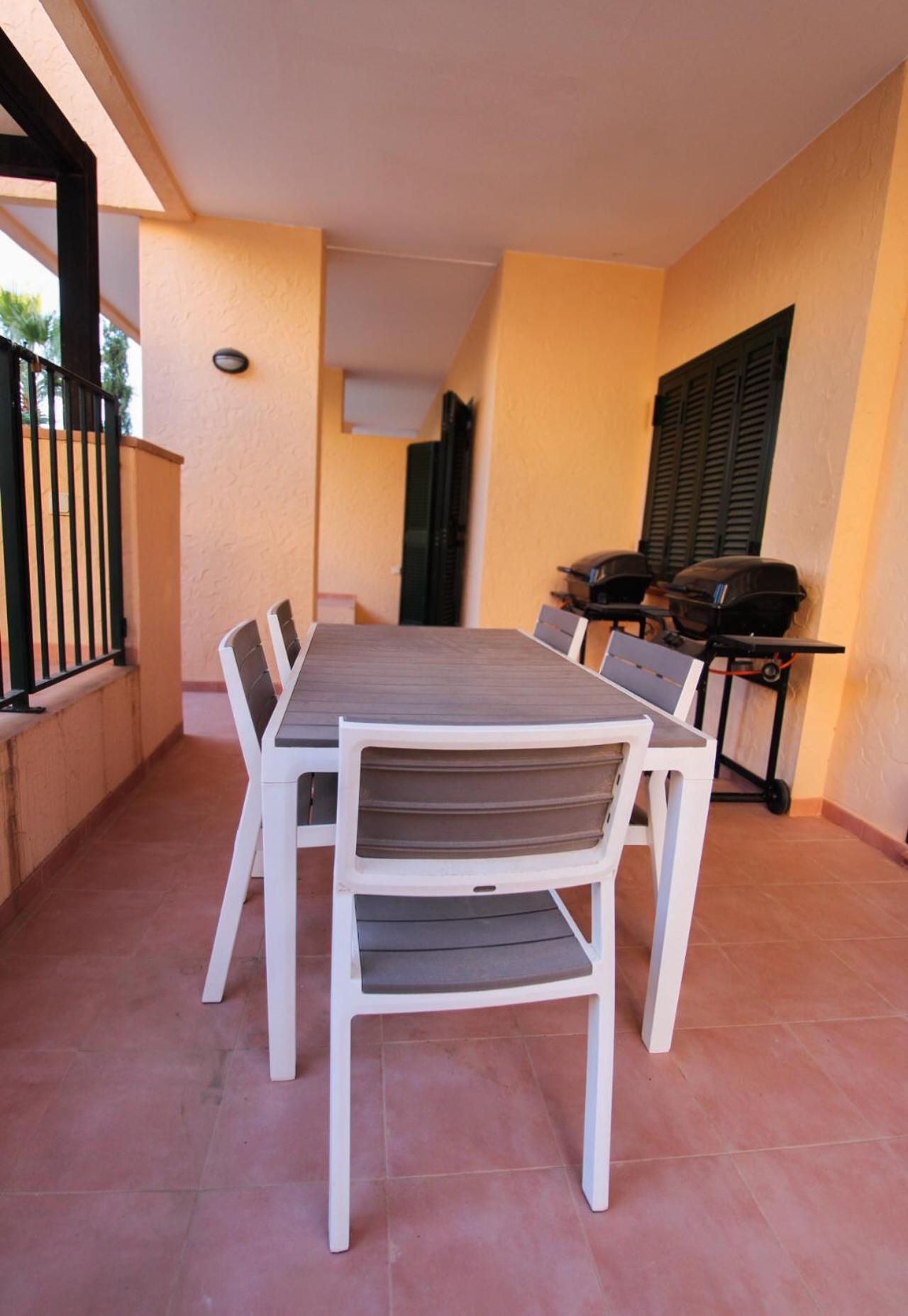 Quite & Relaxing Private Apartment For 2-6 Pers - Golf & Pool Resort - ムルシア エクステリア 写真