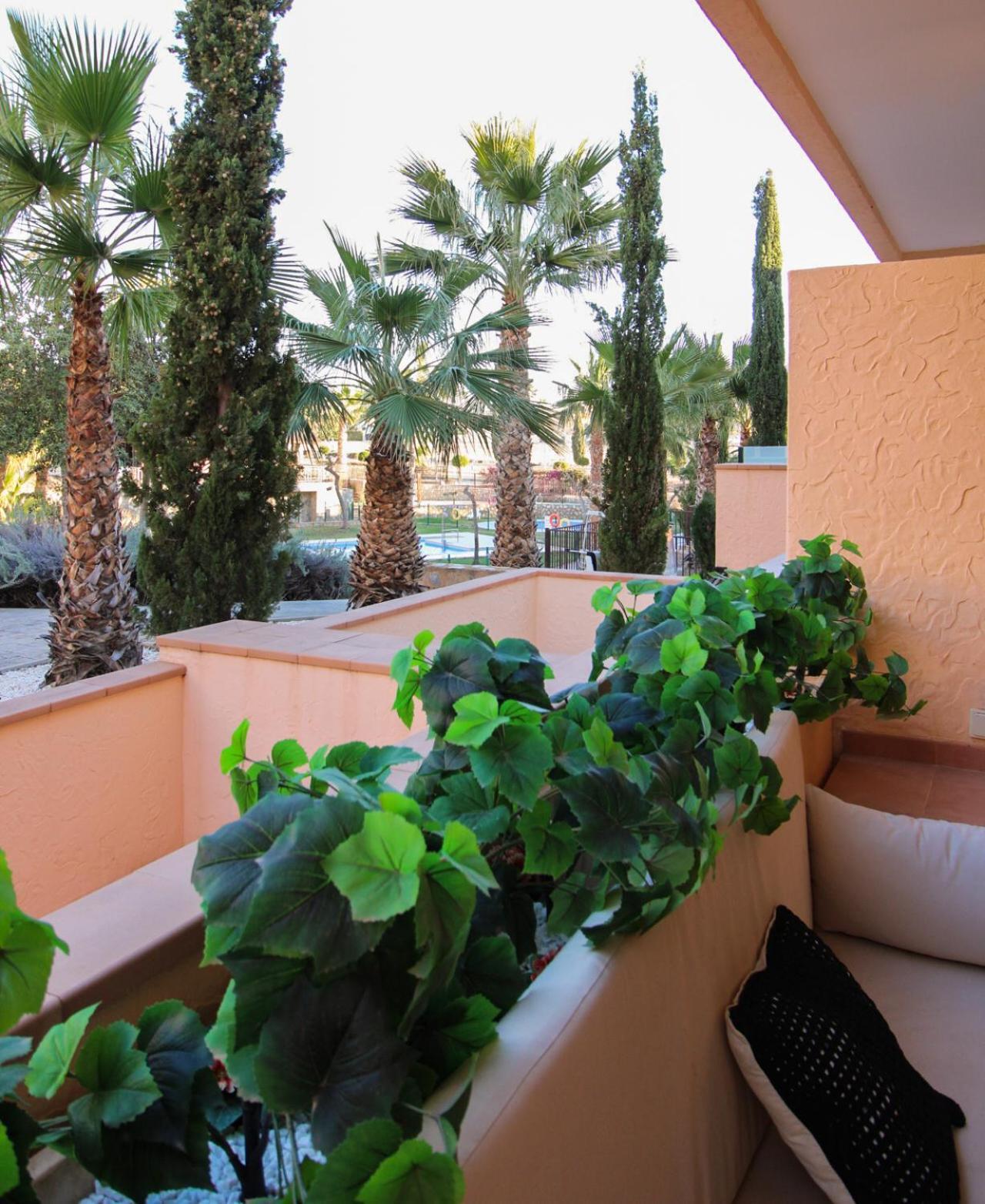 Quite & Relaxing Private Apartment For 2-6 Pers - Golf & Pool Resort - ムルシア エクステリア 写真